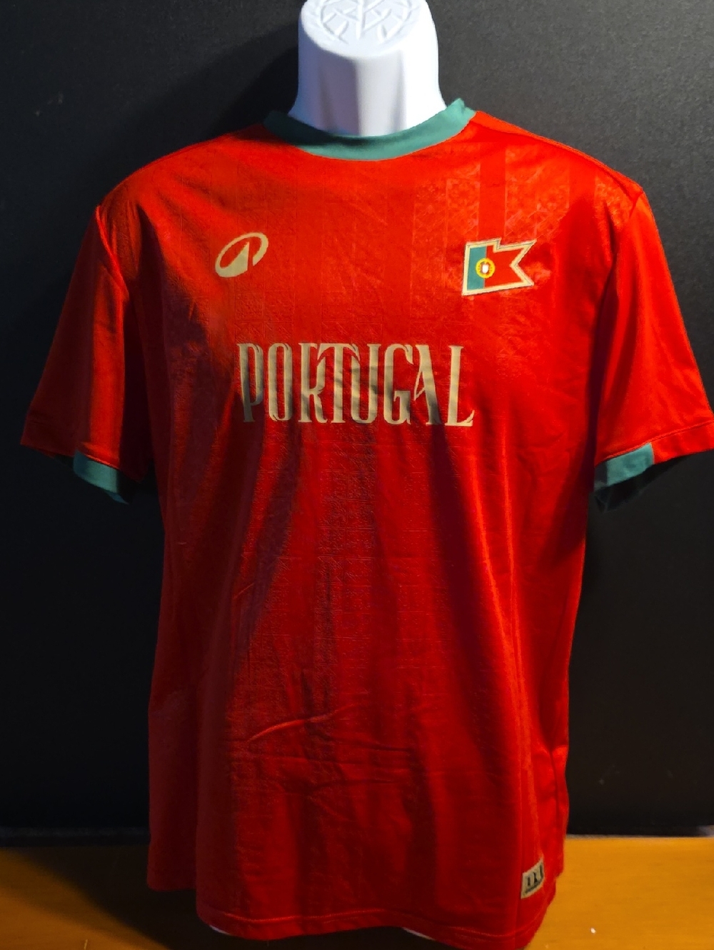 Portugal Red Men's Football Jersey - Classic National Shirt